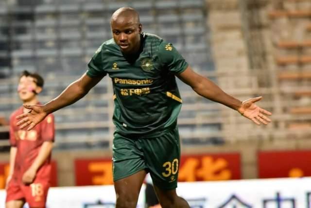 爱游戏官方入口 -关于今夜亚冠传出新动向；芝加哥公牛状态回暖；高层表态——球迷炸锅；训练强度显著提升的信息