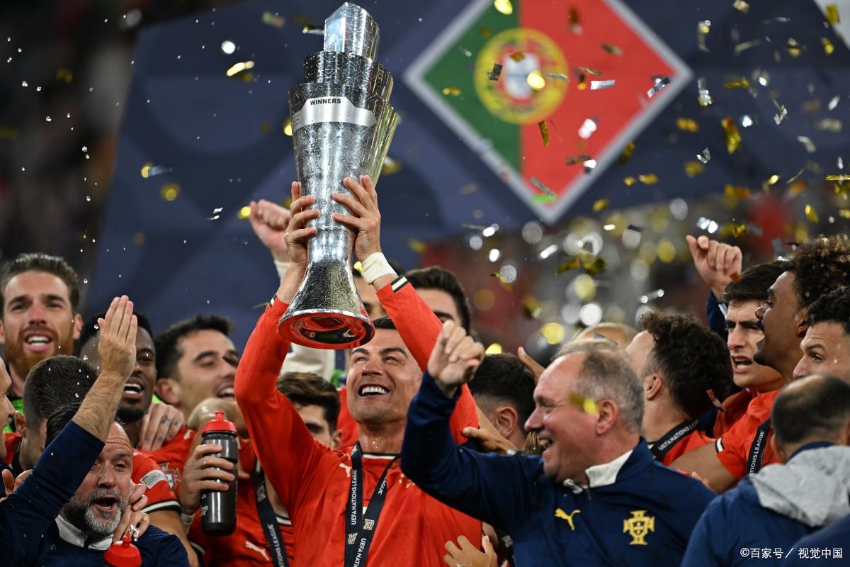 爱游戏官方入口 -关于集结日欧超杯焦点战，上海久事外线爆发，悬念犹存，阵容厚度经受考验的信息