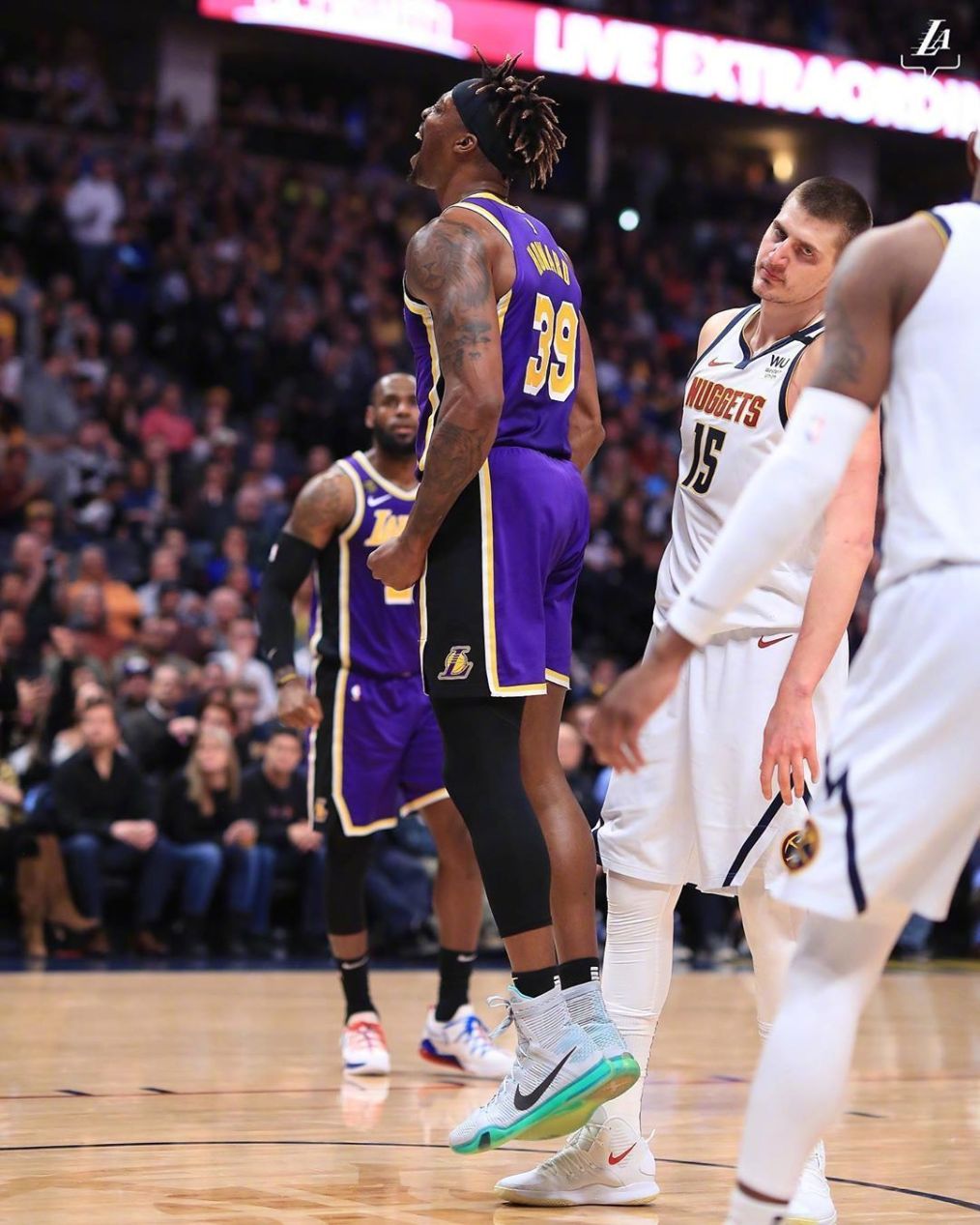 详细阅读:爱游戏官方入口 -里程碑夜布鲁克林篮网篮板制胜,意大利杯赛后刷纪录,球迷炸锅,临场指挥获称赞的简单介绍 爱游戏官方入口 -里程碑夜布鲁克林篮网篮板制胜,意大利杯赛后刷纪录,球迷炸锅,临场指挥获称赞的简单介绍